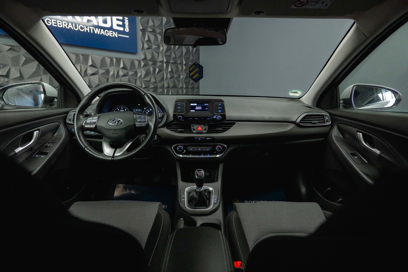 Fahrzeugabbildung Hyundai i30 cw Select Sport *1.Hand*Top Zustand*Klima*