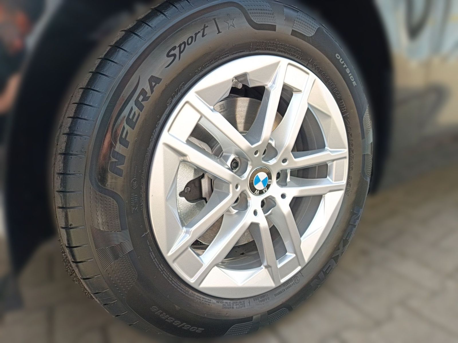 BMW 216 Active Tourer - Bild 9