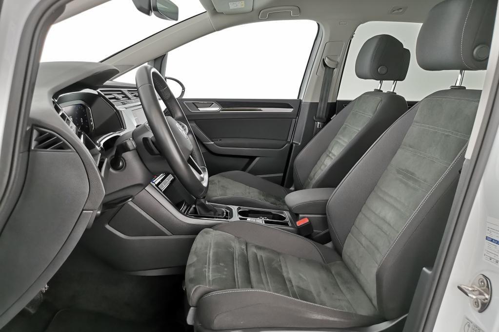Volkswagen Touran Highline 1.5 TSI 110kW 7-Gang DSG 4 Türen, миниатюра 22