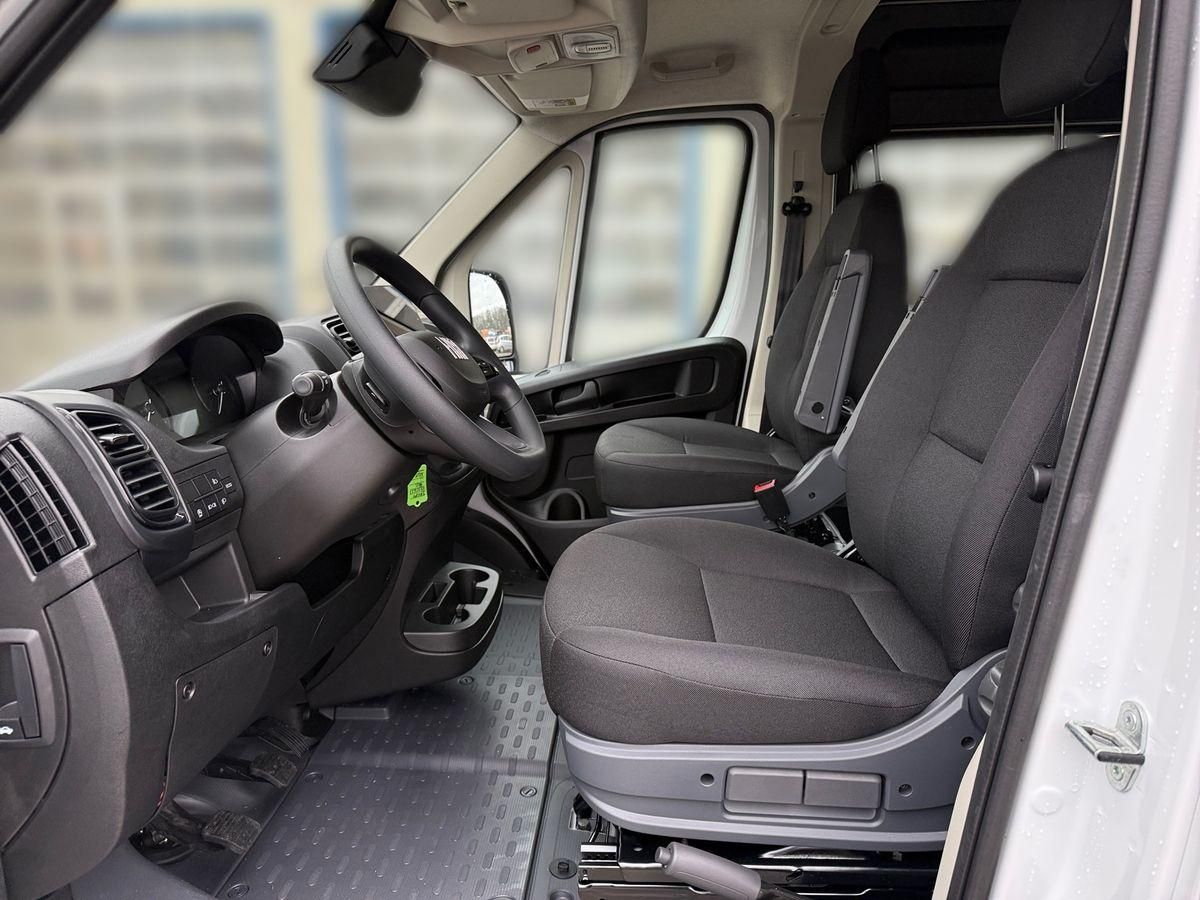 Fahrzeugabbildung Fiat Ducato L4H2 Multicab 140 MT6