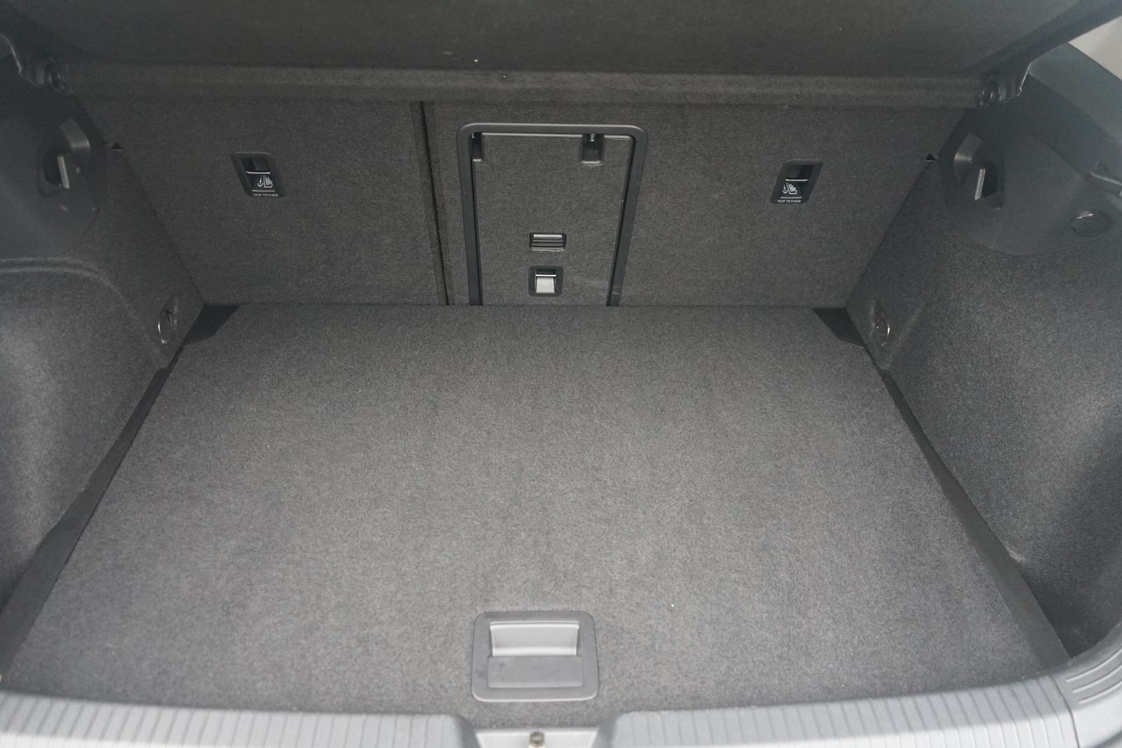 Volkswagen Golf VIII 1.5 TSI Life LED Navi ACC Sitzheizung, миниатюра 24