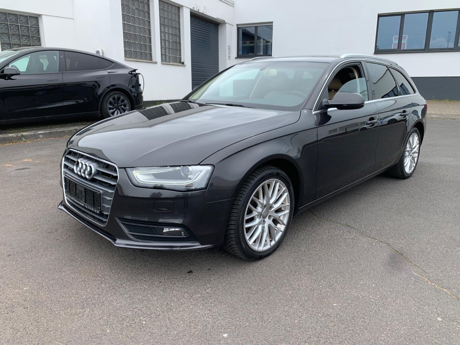 Audi A4 Avant Ambition quattro Leder Xenon Navi