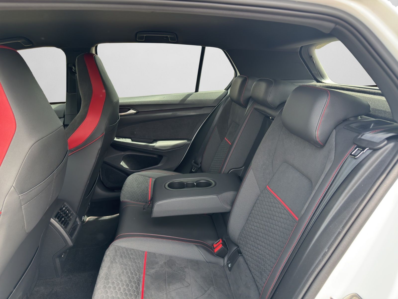 Volkswagen Golf - Bild 16