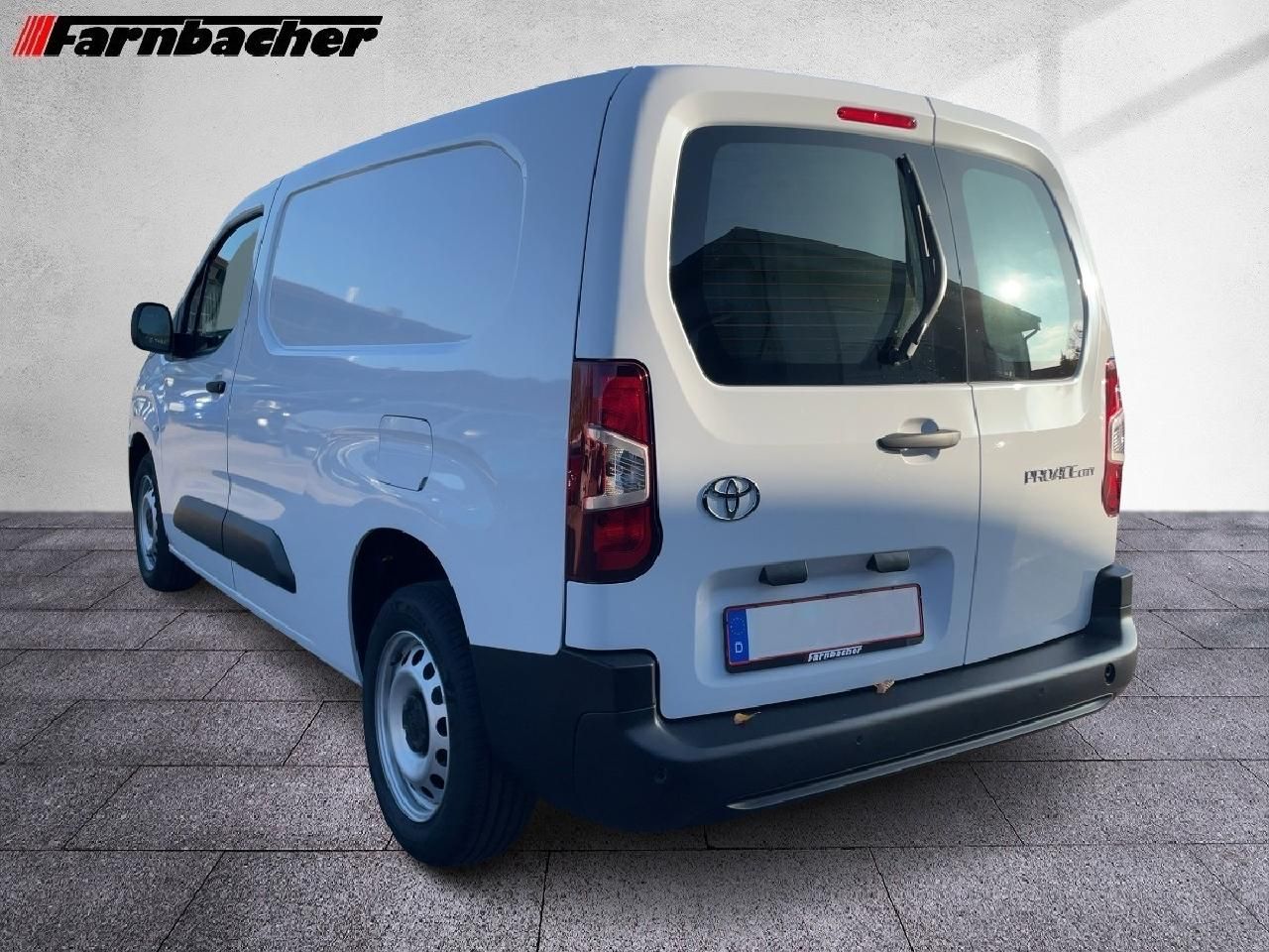 Fahrzeugabbildung Toyota Proace City 1.5D 102PS L2 Meister + Navi + Hecks