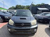 Toyota RAV 4 2.0-l-D-4D 4x4 Edition Tuv 11.2026 - Toyota RAV 4 aus 2005 mit Diesel-Antrieb: Geländewagen