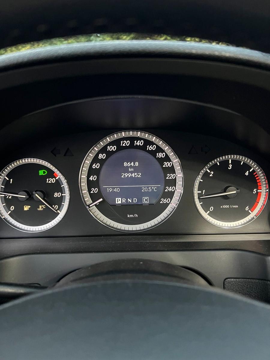 Mercedes-Benz C220 2008 — photo 15
