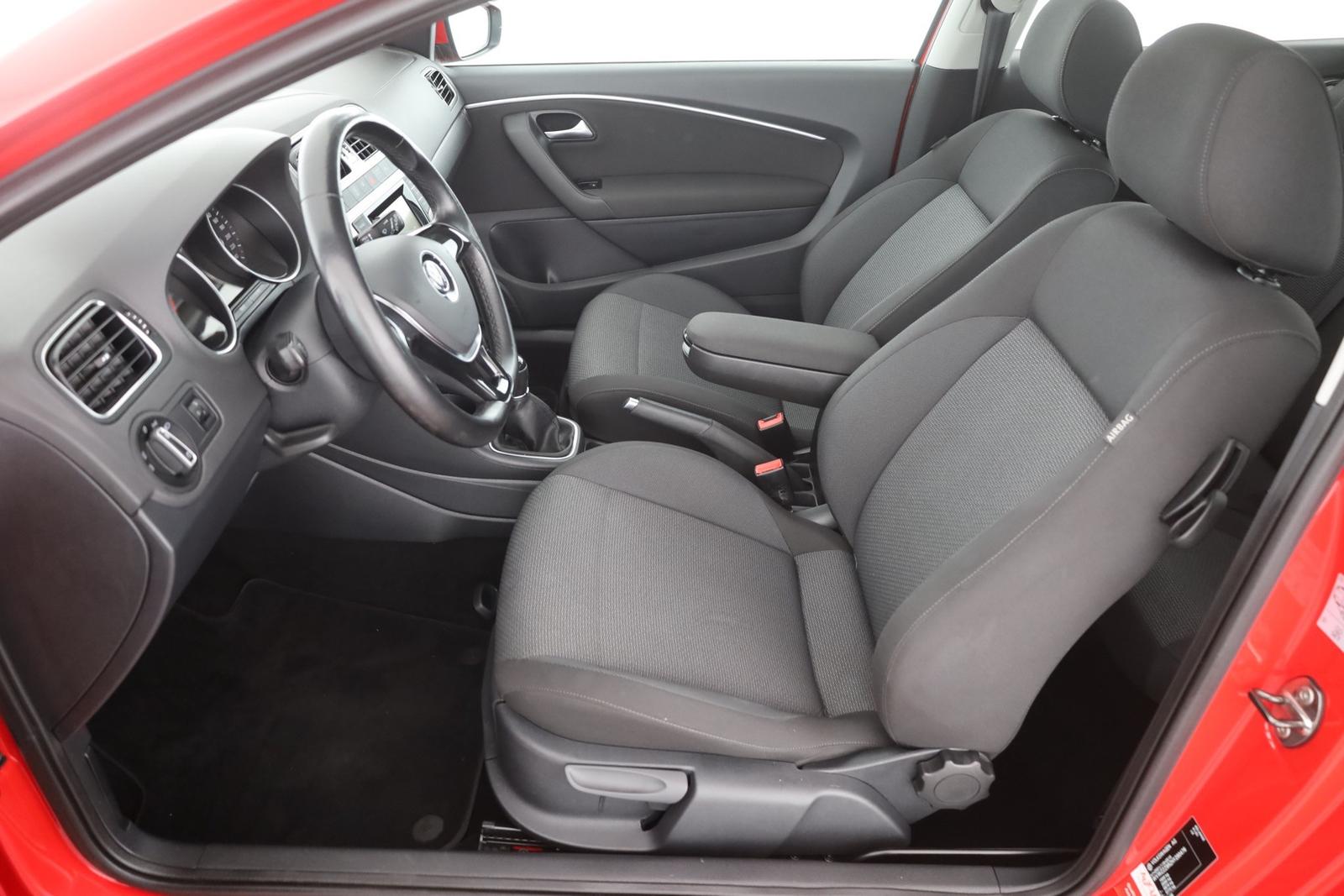Volkswagen Polo 1.2 TSI Highline Klima Sitzheizung PDC AUX