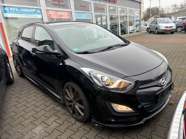 Hyundai i30*Teilleder*HU NEU*SPORT