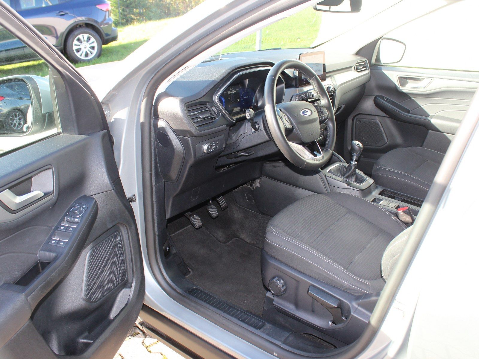 Fahrzeugabbildung Ford Kuga Titanium 1,5 EcoBoost Start/Stopp