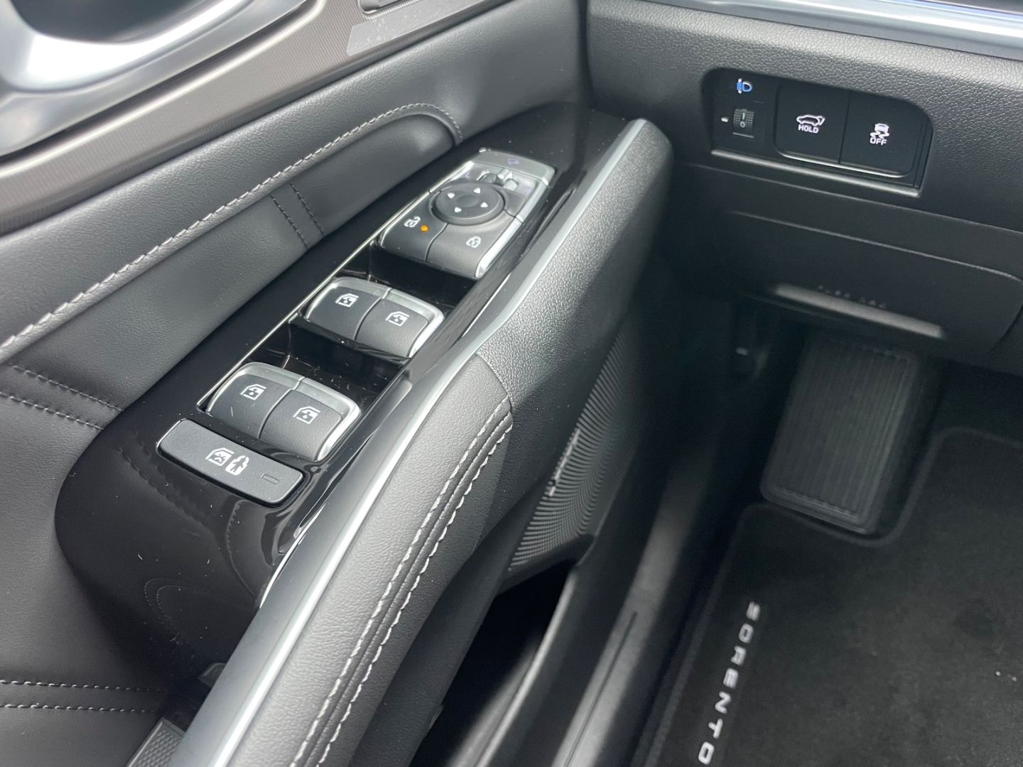 Fahrzeugabbildung Kia Sorento Platinum 4WD 7Sitze totWinkAss 360Kamera