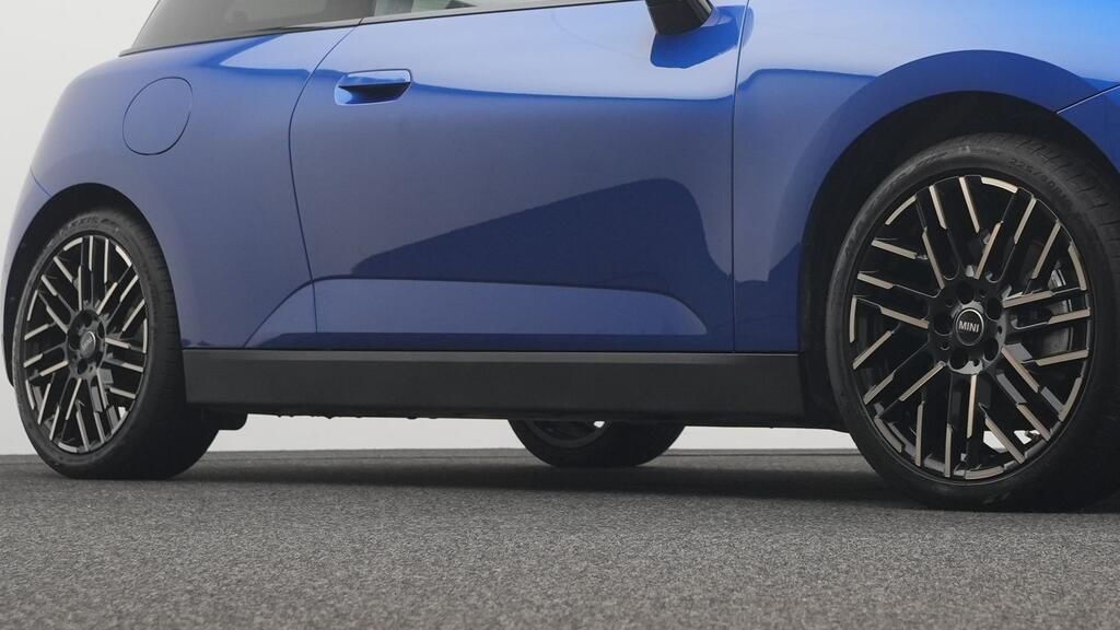 MINI Cooper SE - Bild 23