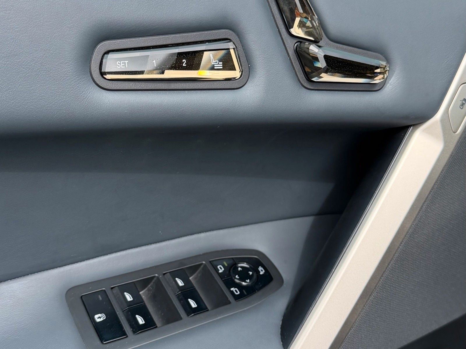 BMW iX M60 Bowers & Wilkins, Winterkompletträder foto 5
