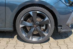 CUPRA Leon Sportstourer /Intelligent-Drive-Paket II