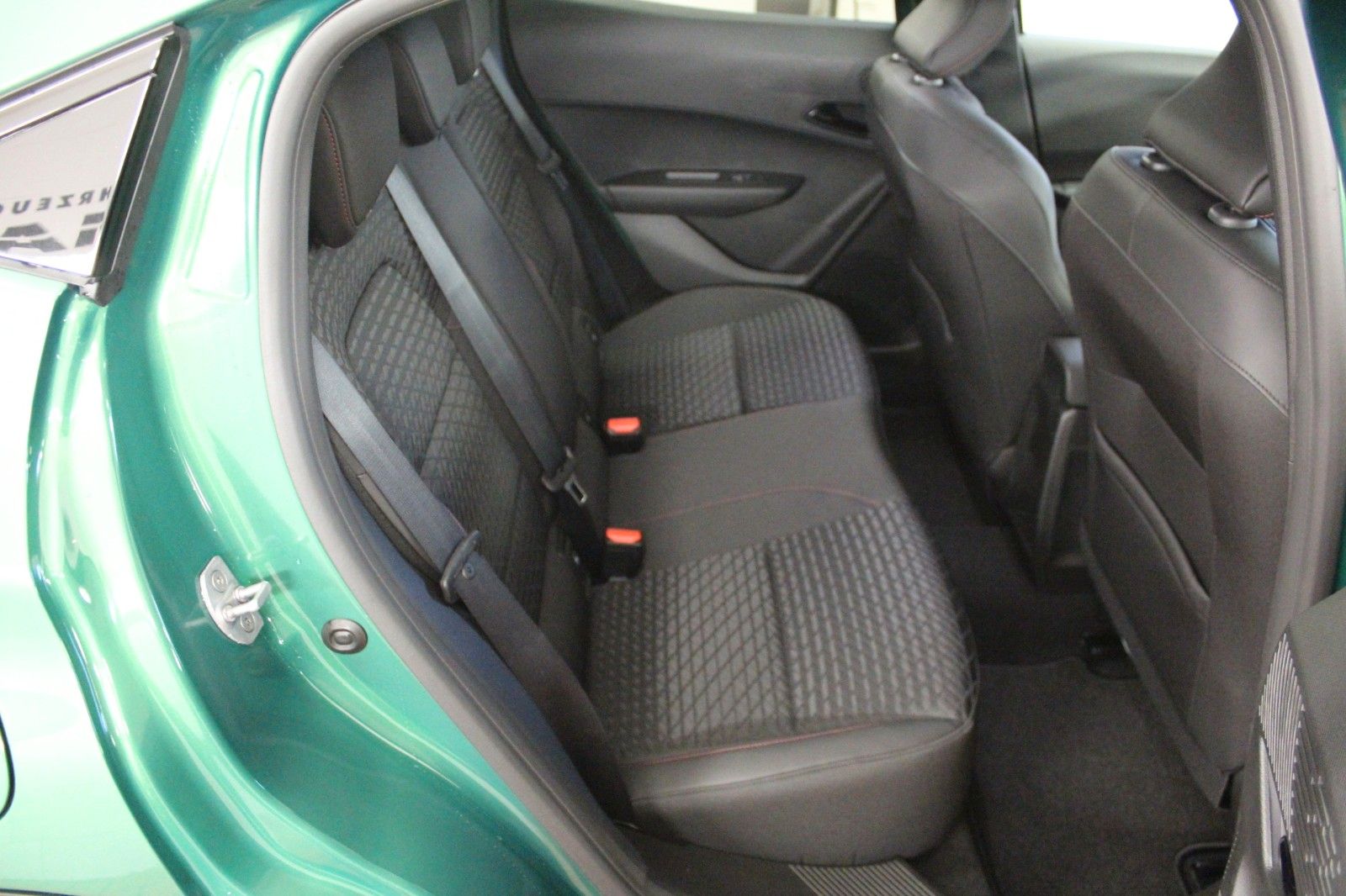 Fahrzeugabbildung Renault Clio VI TCe 115 EDC Techno *Neues Modell*