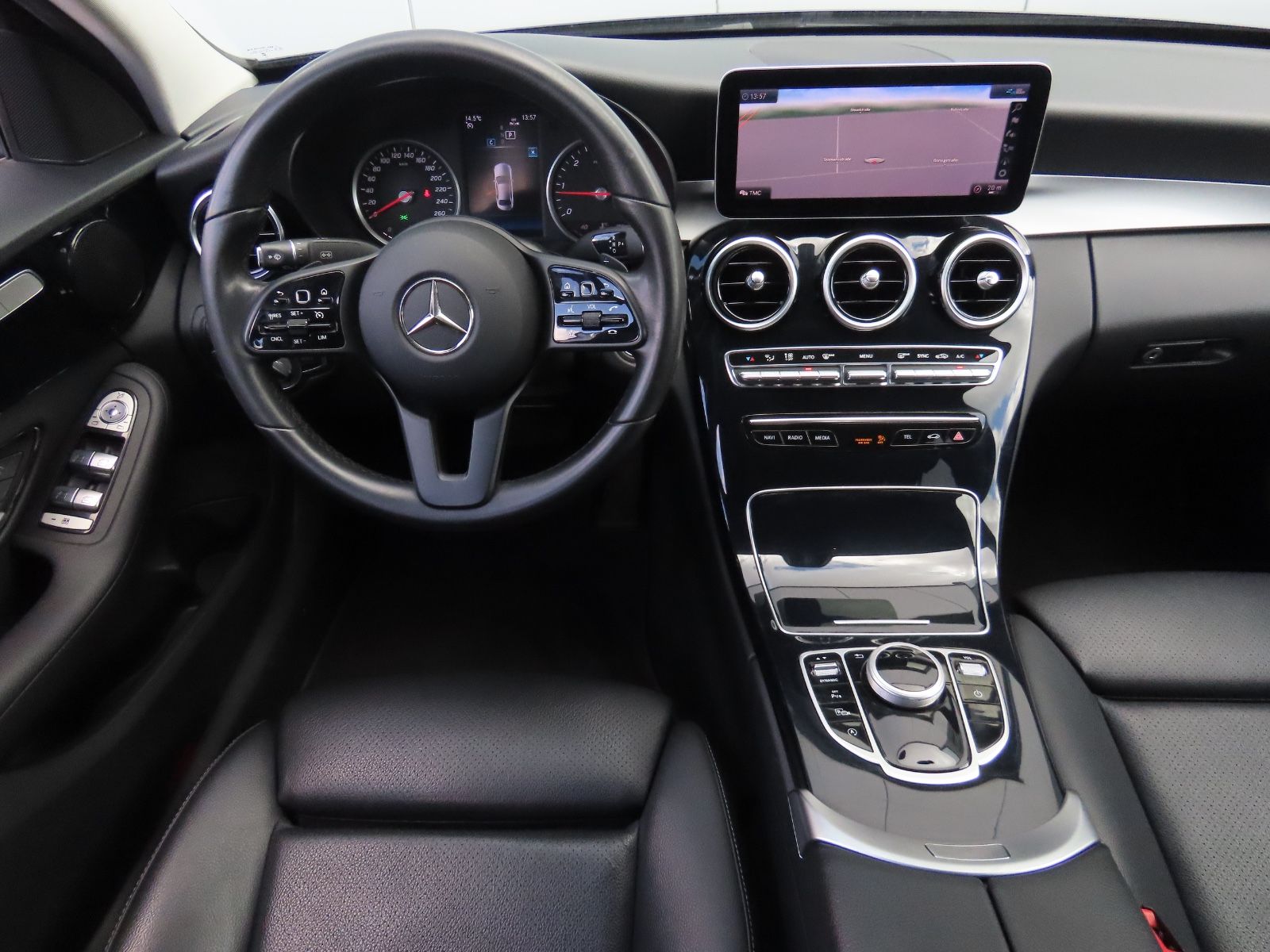 Mercedes-Benz C 220d Autom. Leder Sitzheizung Klimaauto. Navi foto 13