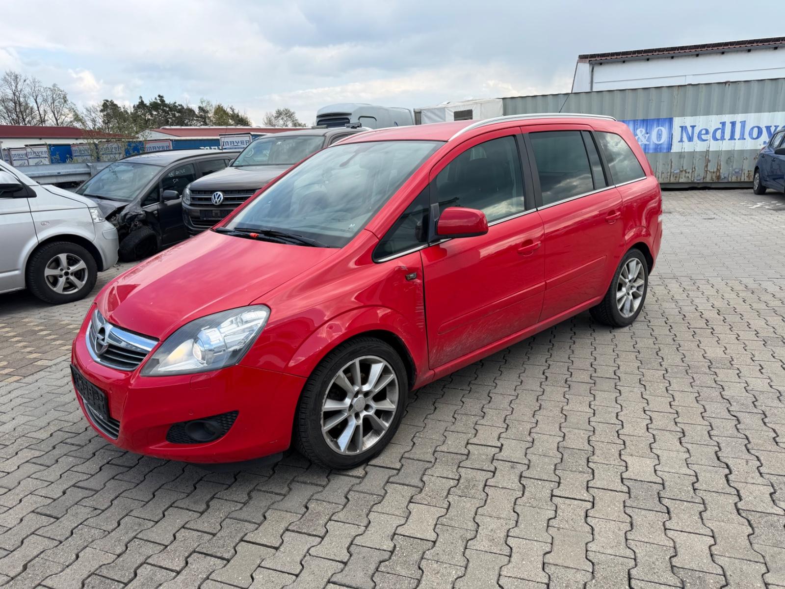 Opel Zafira B Innovation "110 Jahre" 1,8