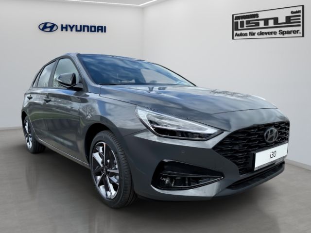 Fahrzeugabbildung Hyundai i30 Advantage Plus 1.0 T-GDI EU6e Navi Digitales