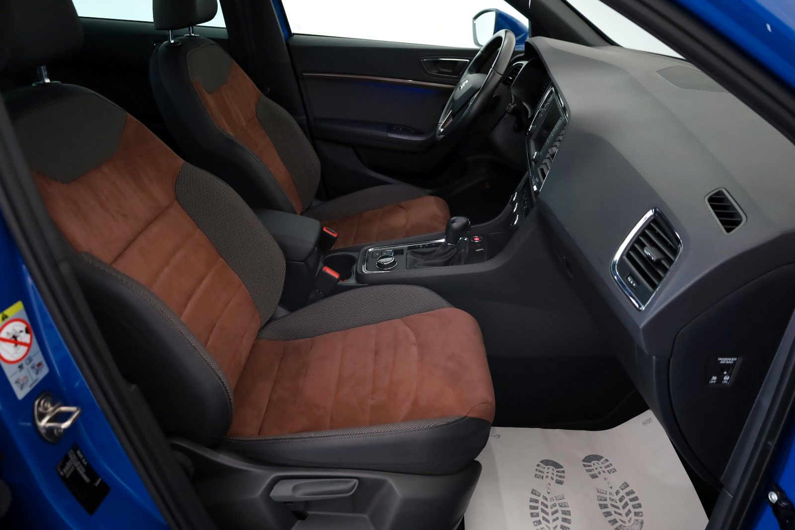 Fahrzeugabbildung SEAT Ateca Xcellence T.Leder,Navi,LED,SH,ACC,SR+WR