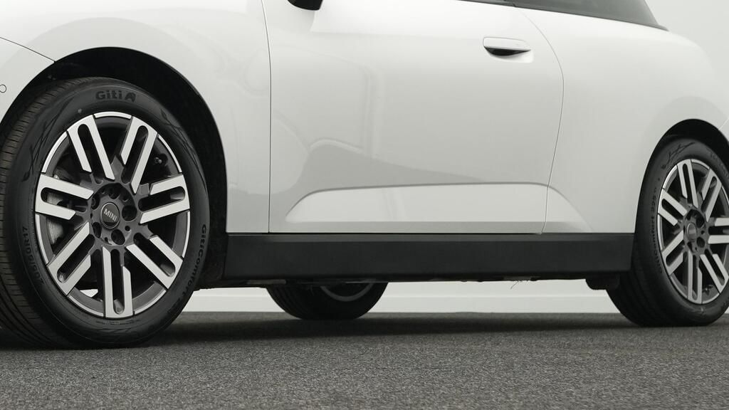 MINI Cooper SE - Bild 21