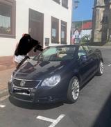 Volkswagen Eos 2.0 FSI Standard - Volkswagen Eos: Standard