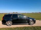 Volvo V50 2.0d R-Design - Volvo V50: R Design
