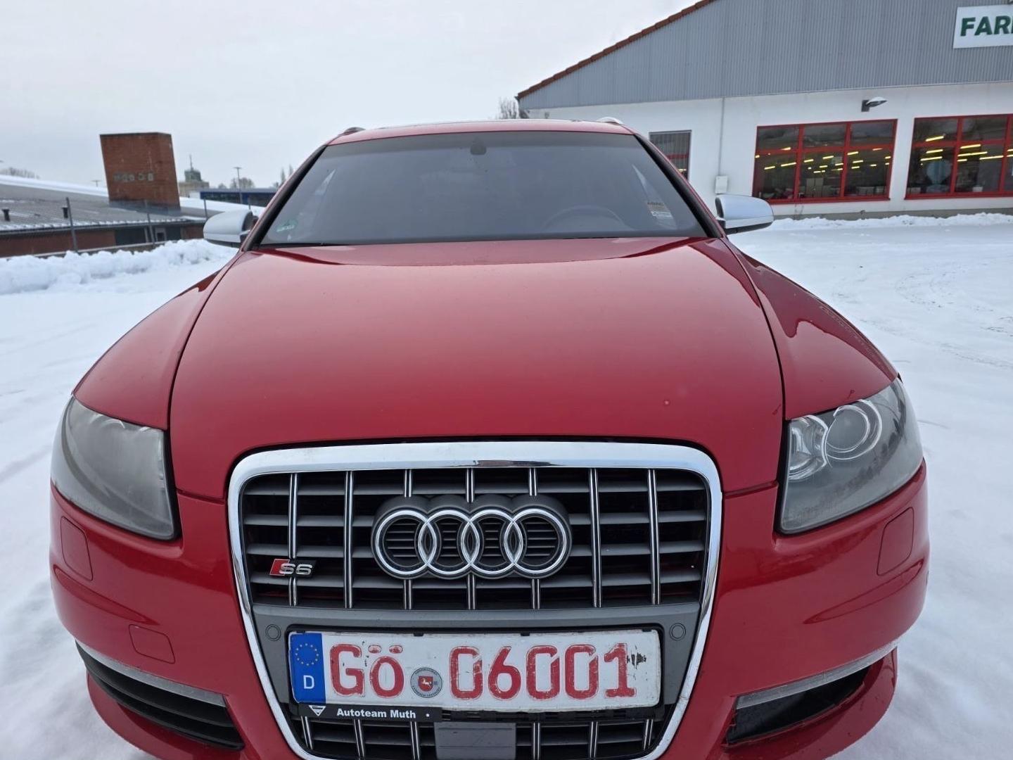 AUDI S6 - AVANT - 5.2 - 435 CV - CARNET ENTRETIEN A JOUR