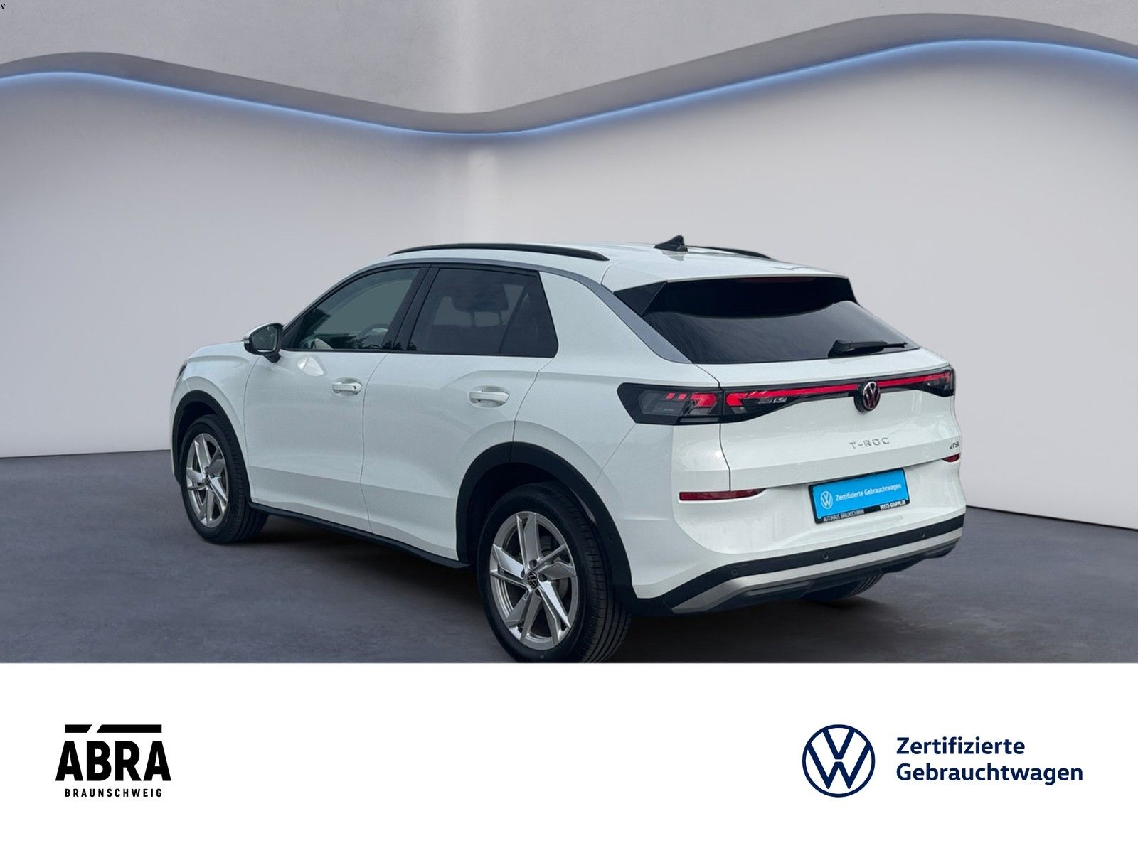 Volkswagen T-Roc 1.5 eTSI Life DSG LED ACC CAM CarPlay foto 4