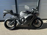 Honda CBR600RR / "BLACK" / 6 JAHRE GARANTIE - Offers matching your search criteria