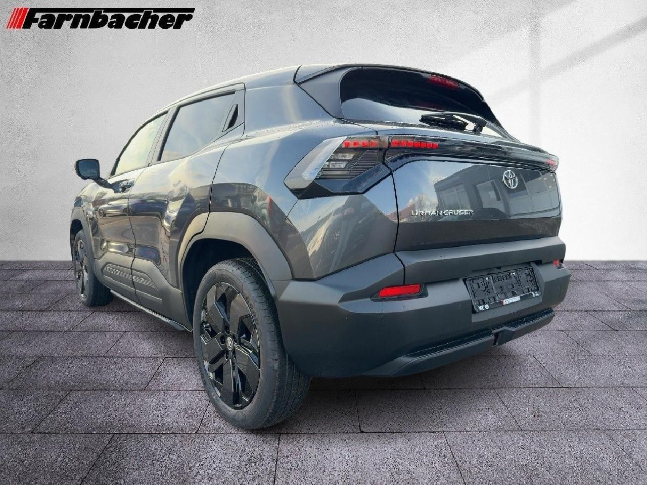 Fahrzeugabbildung Toyota Urban Cruiser FWD Lounge 61kWh Panorama*