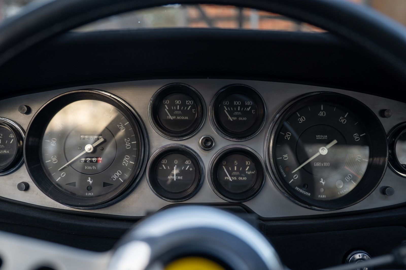 Fahrzeugabbildung Ferrari 365 GTB4 Daytona **Ferrari Classiche Zertifikat*