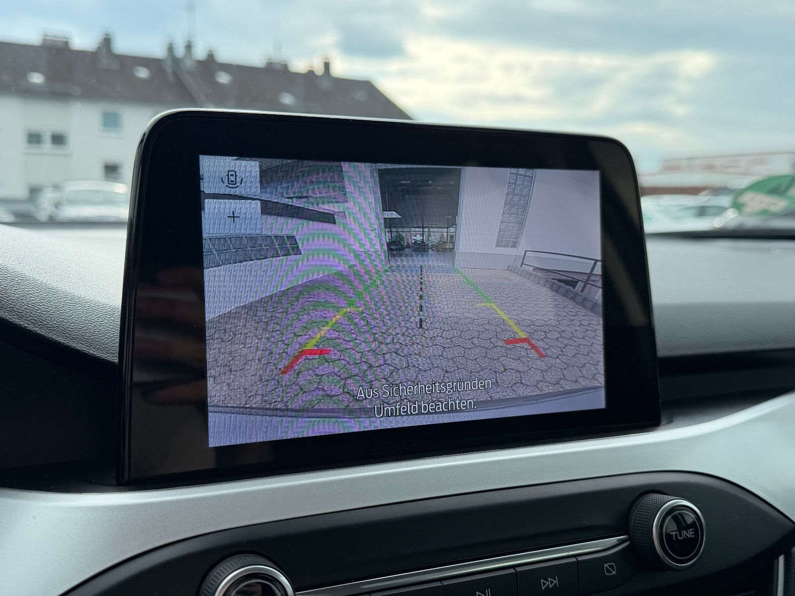 Fahrzeugabbildung Ford Focus Turnier Cool & Connect/NAVI/CAR-PLAY/KAMER