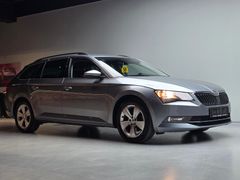 SKODA Superb 1.5 TSI ACT /Carplay/AHKschwenk./ACC