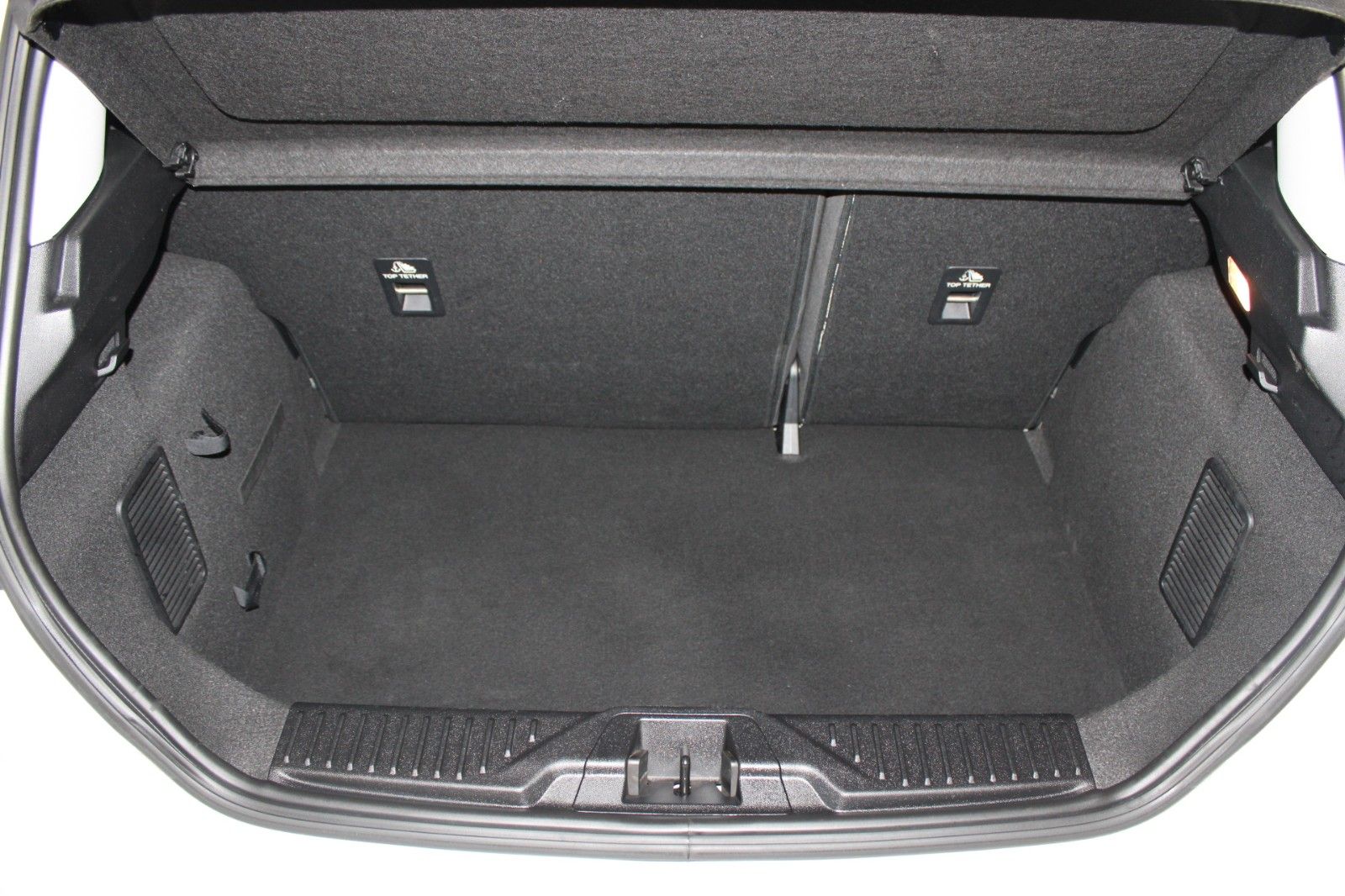 Fahrzeugabbildung Ford Fiesta 1,5 TDCi Cool & Connect 5-trg NAVI LED