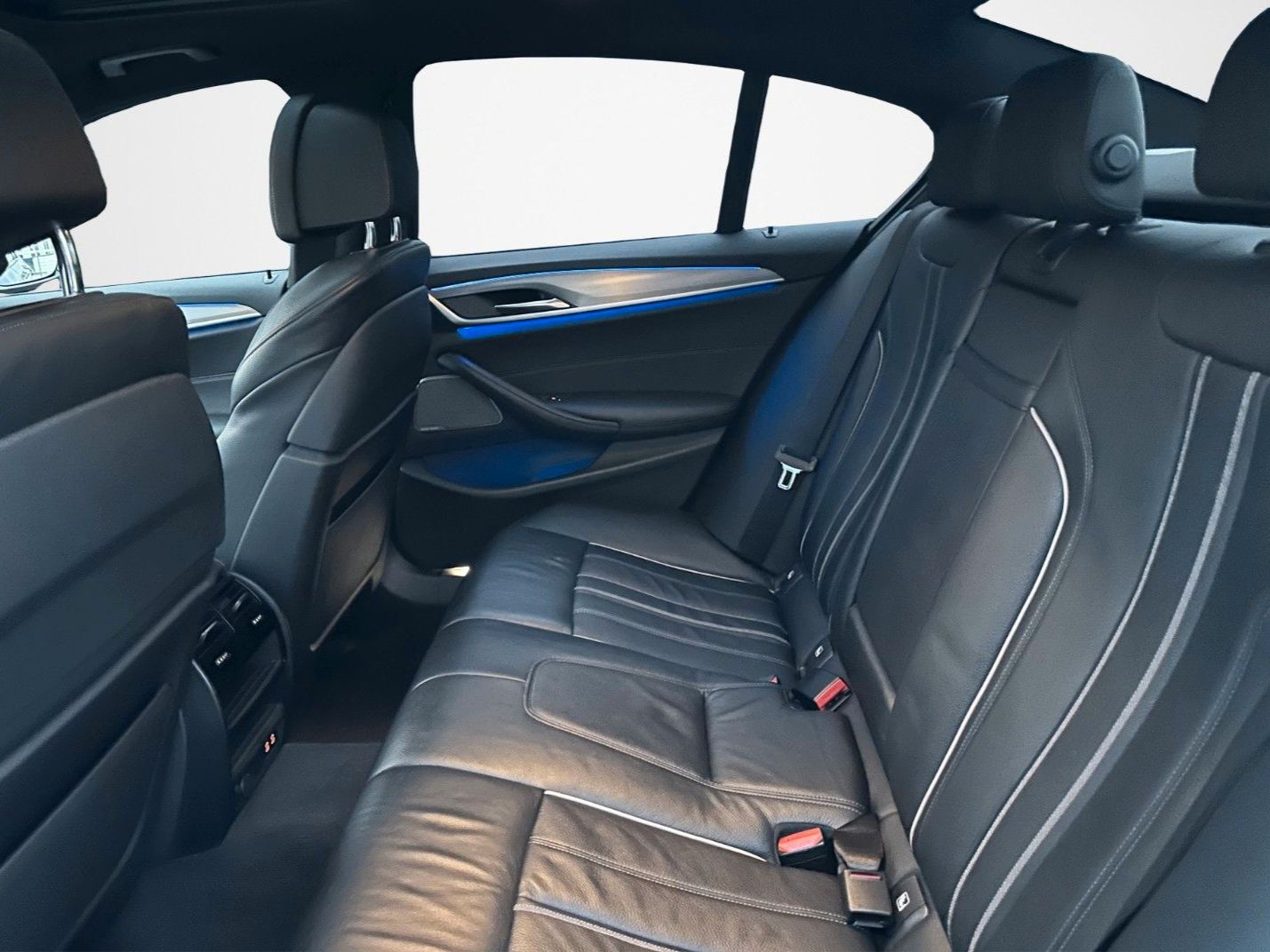 BMW 530i Limousine M-Sport GARANTIE/LASER/LEDER/WLAN foto 18