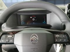 Jumpy Kastenwagen M Diesel 150 Manuell Jumpy Kastenwagen M Diesel 150 Manuell