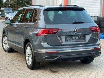 Volkswagen Tiguan - 4