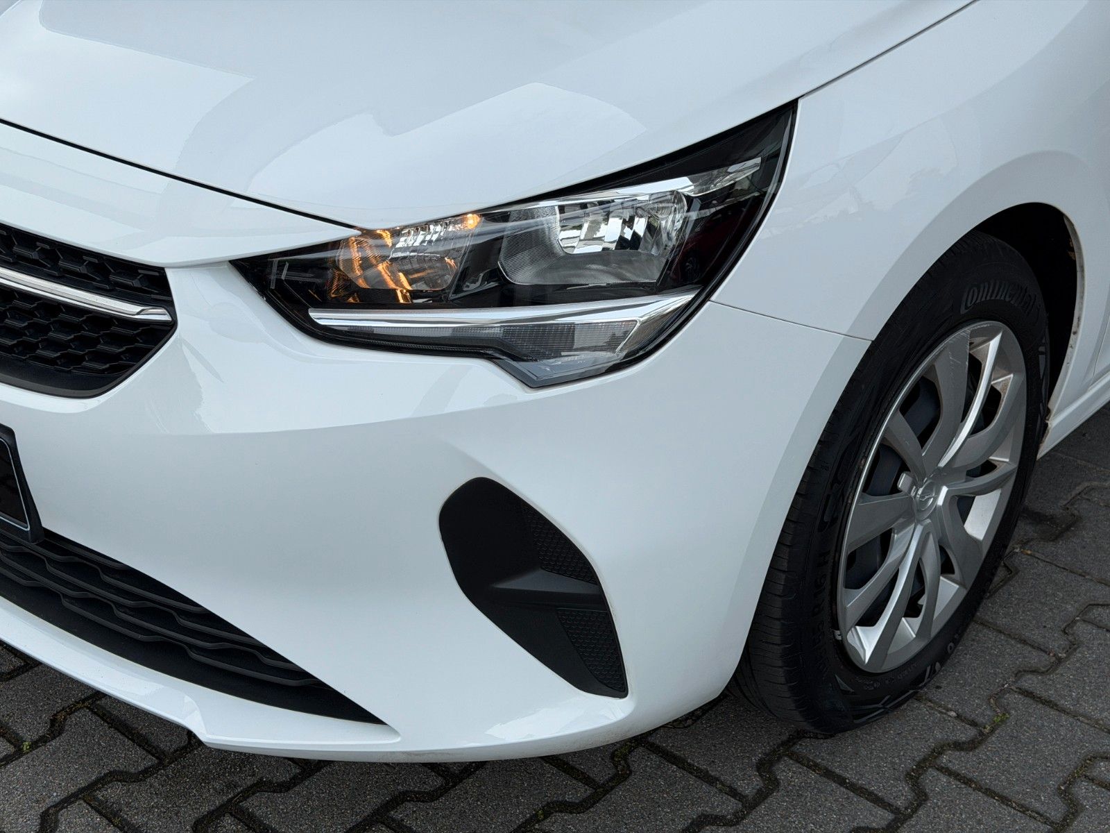 Fahrzeugabbildung Opel Corsa F Edition 100PS PDC/Tempomat!
