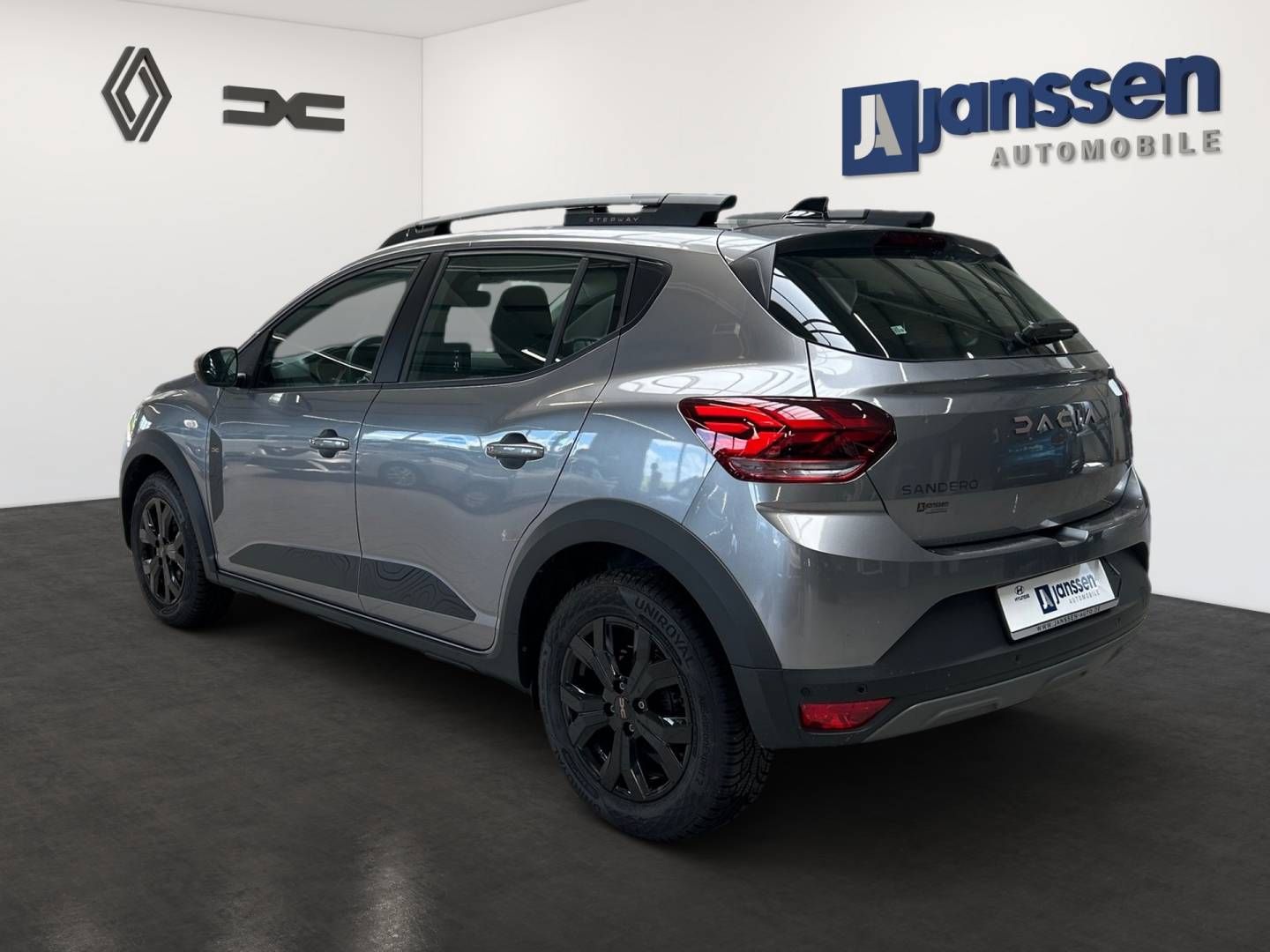 Fahrzeugabbildung Dacia Sandero Stepway Extreme+ TCe 110 inkl. Servicepa