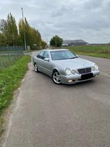 Mercedes-Benz Mercedes Benz E270Cdi Avantgarde W210 Taus... - Mercedes-Benz E 270: T Cdi