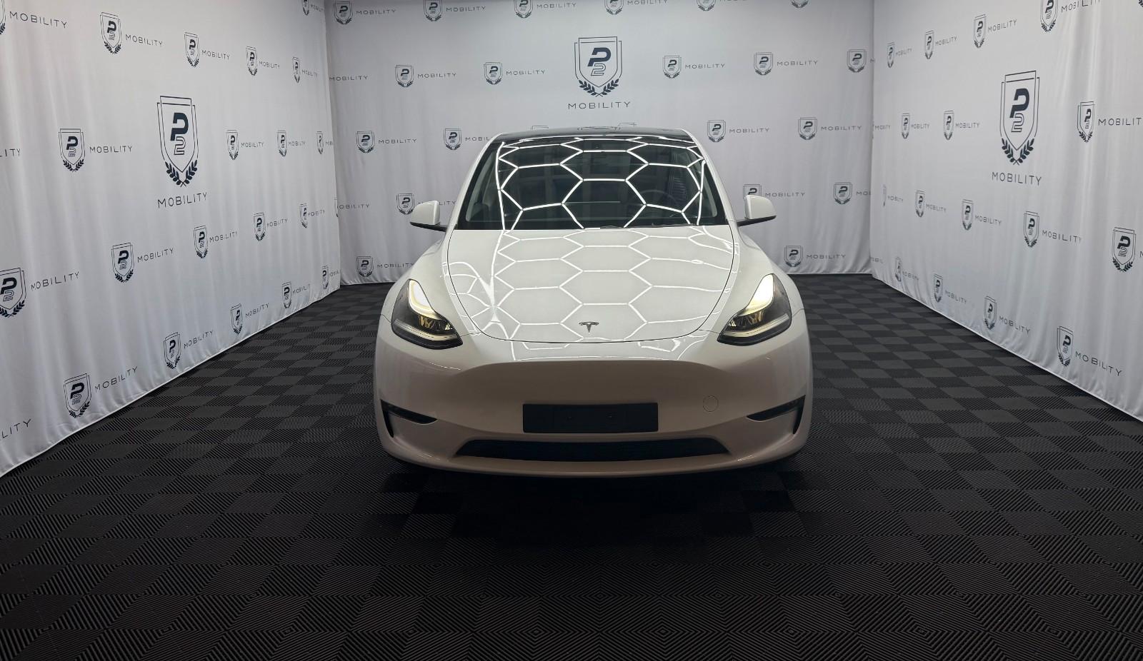 Tesla Model Y Long Range AWD Dual Motor