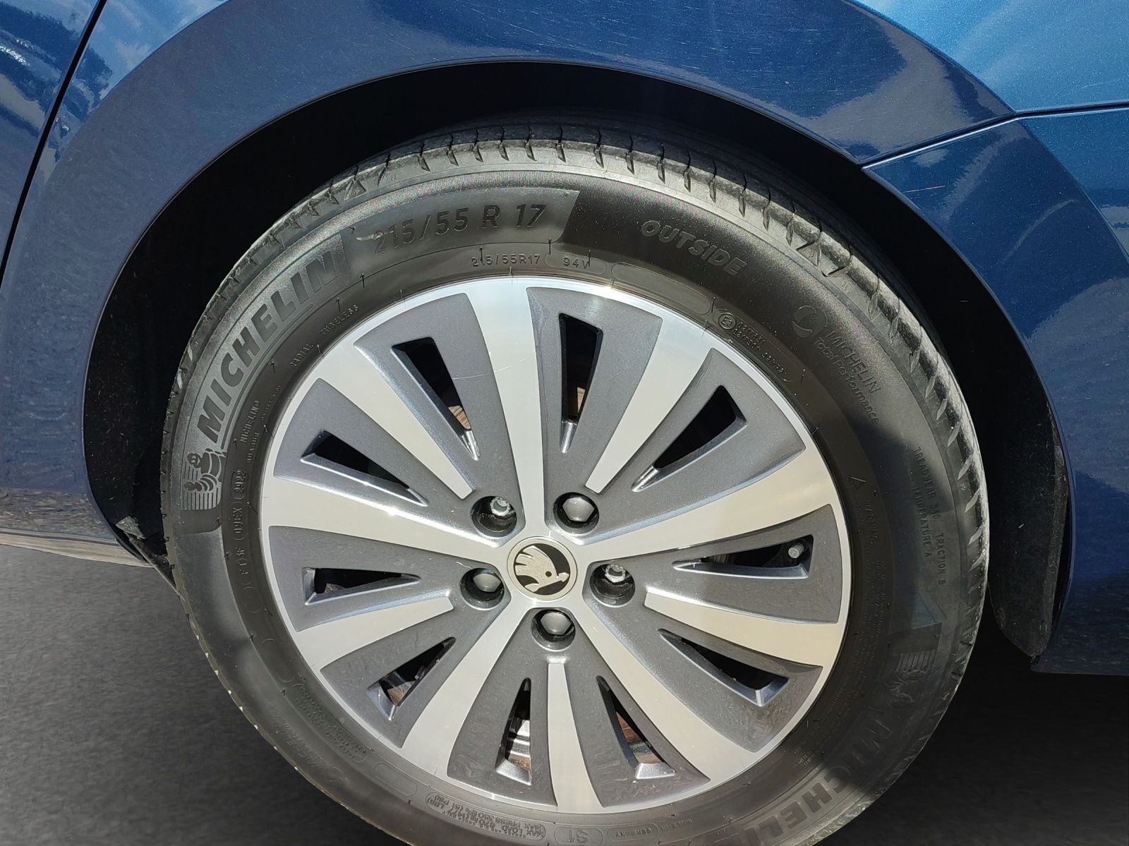 Skoda Superb - Bild 13