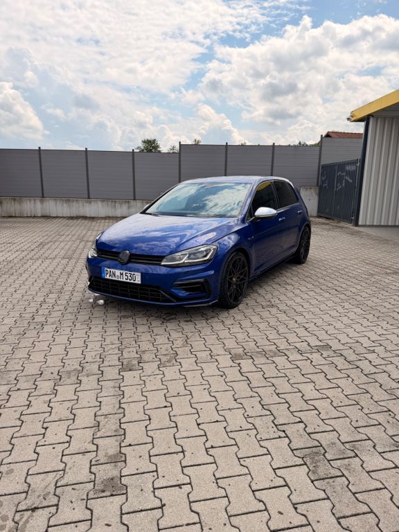 Image of Volkswagen Golf