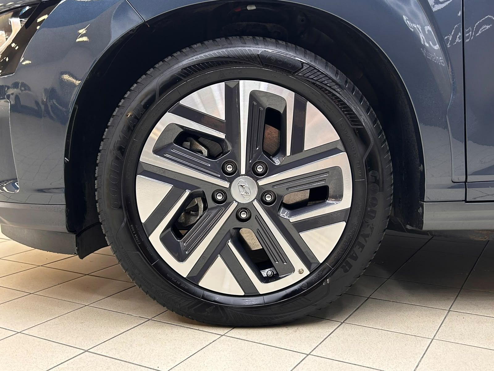Fahrzeugabbildung Hyundai Kona Elektro Prime LEDER+LED+ACC+HUD+KREL+KAM+WP