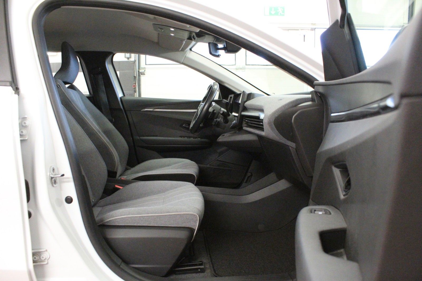 Fahrzeugabbildung Renault Megane E-Tech EV40 130hp Equilibre 100 % elektr
