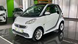 Smart ForTwo coupe|2Hd|Klima|USB-AUX|Panorama - Smart Gebrauchtwagen in Kassel