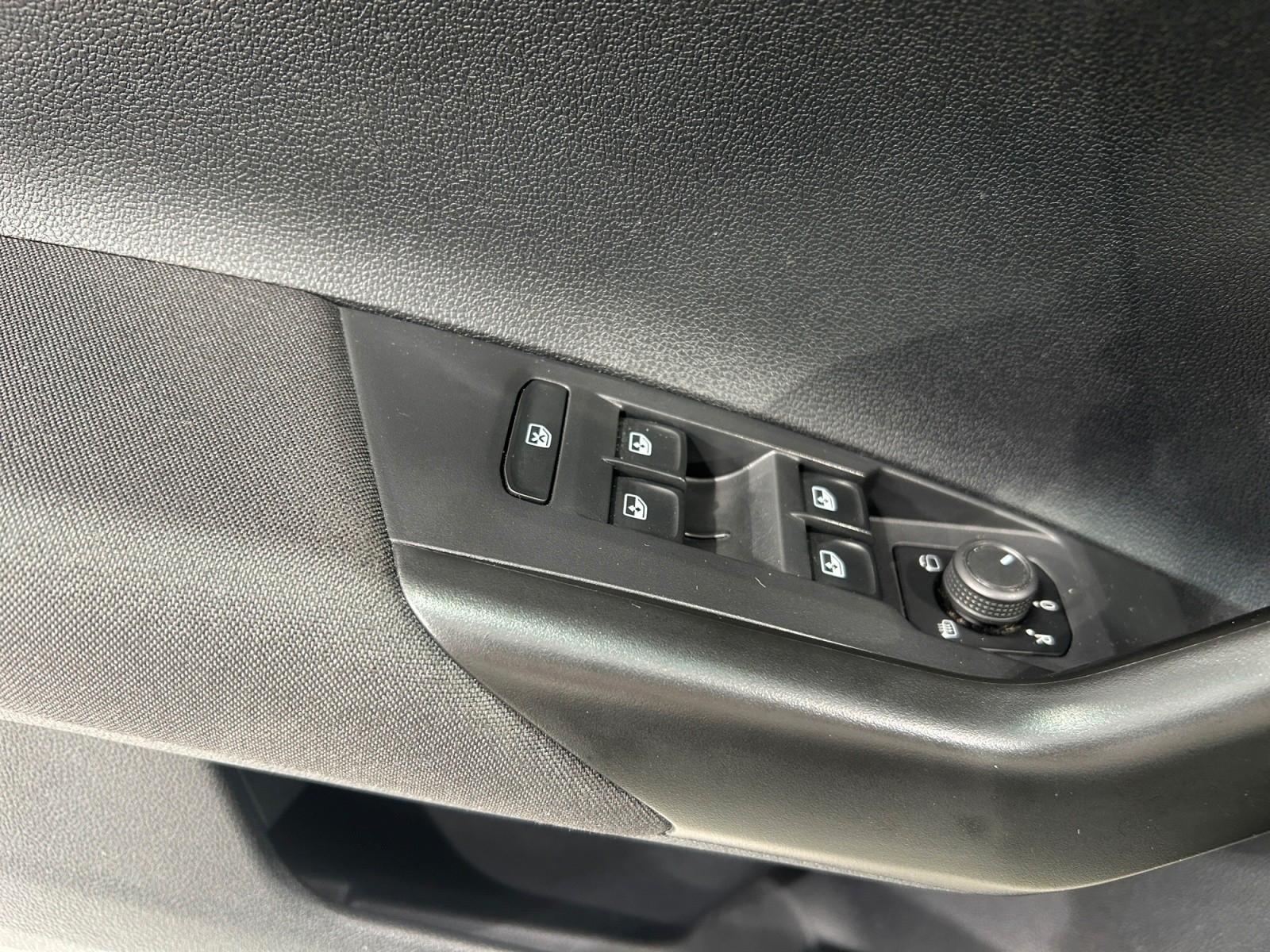 Volkswagen Polo VI 1.0 KLIMA LED PDC DIGICOCKPIT, миниатюра 12