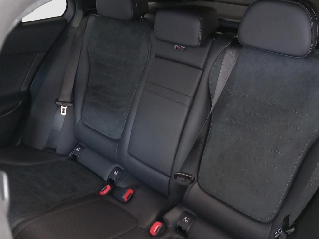 Fahrzeugabbildung Mercedes-Benz C 180 T AMG*LED*Sitzhzg.*Memory*PDC*360°*AHK