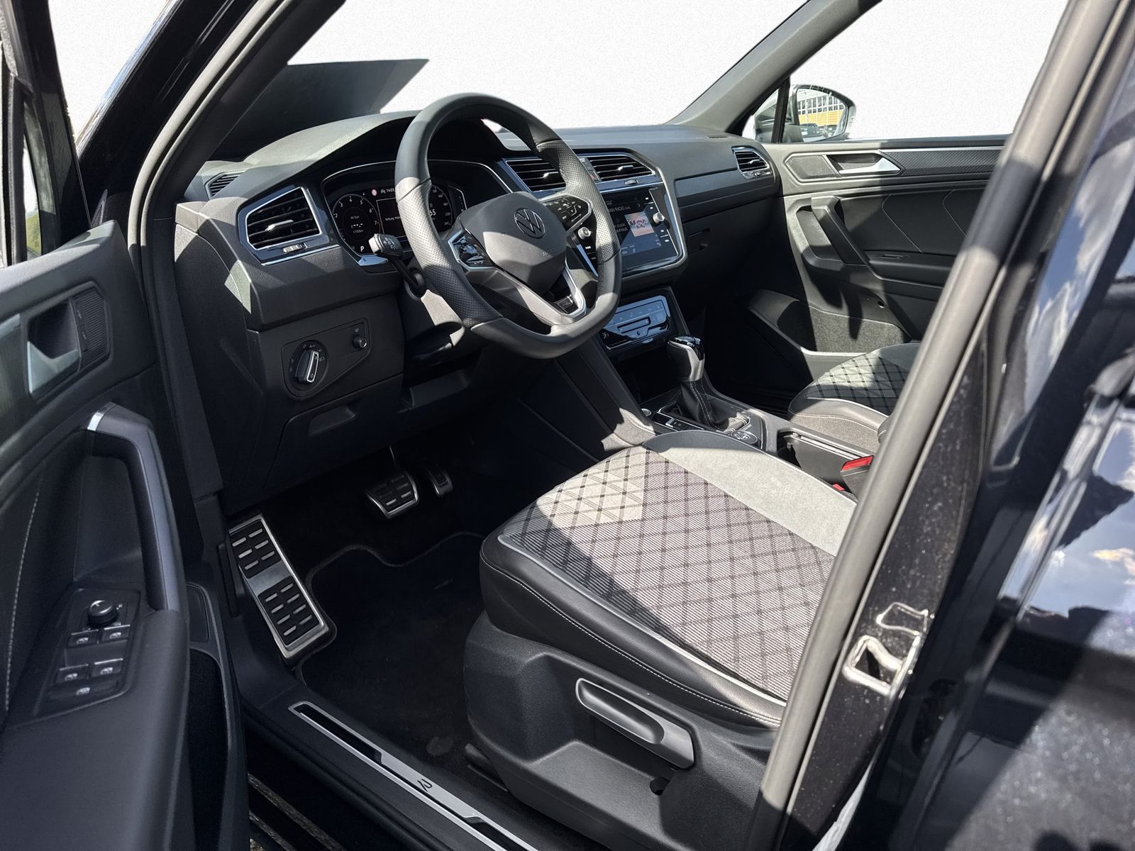Volkswagen Tiguan Allspace - Bild 11