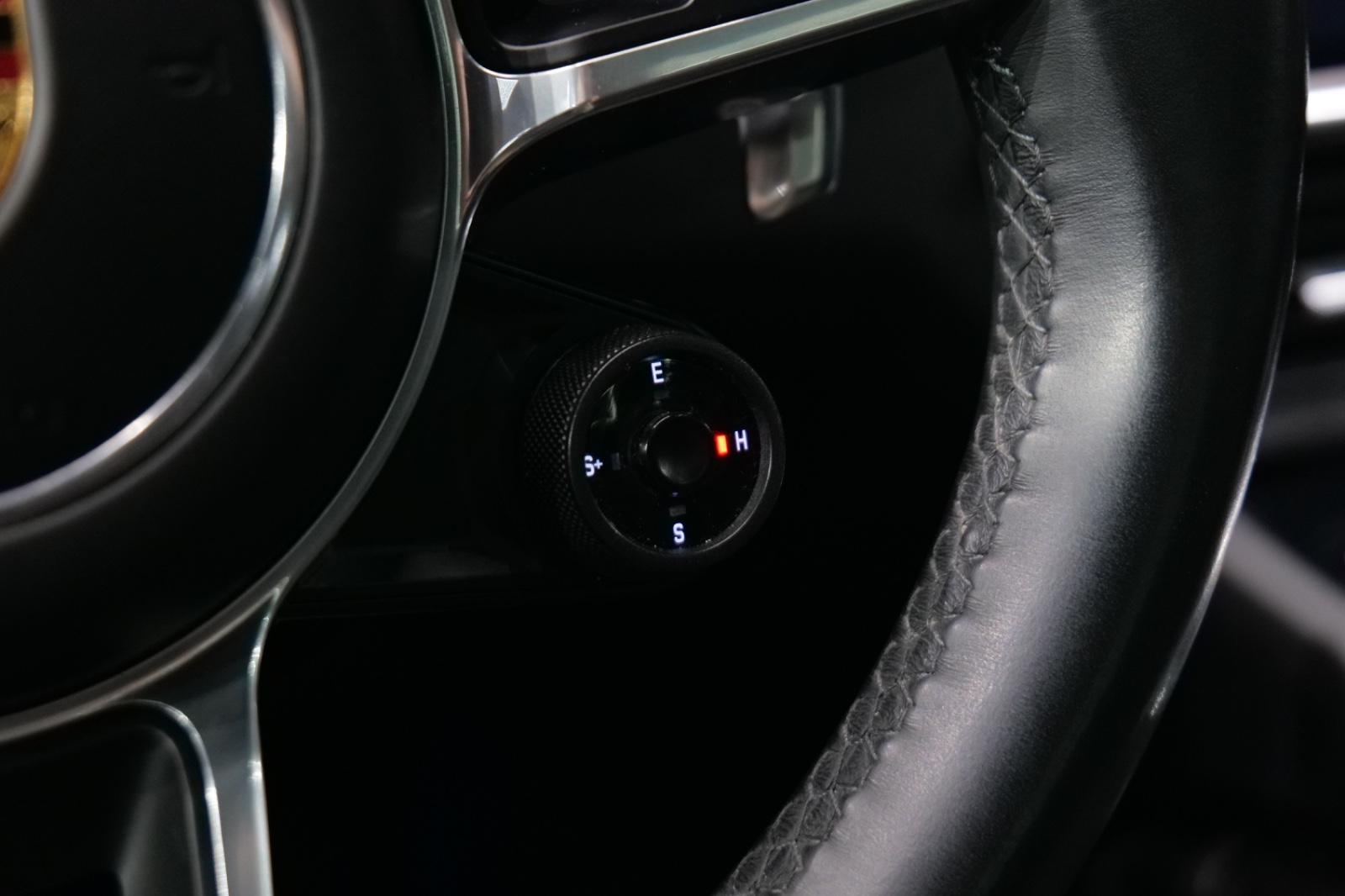 Porsche Cayenne Coupe E-Hybrid Platinum Edition*Chrono*