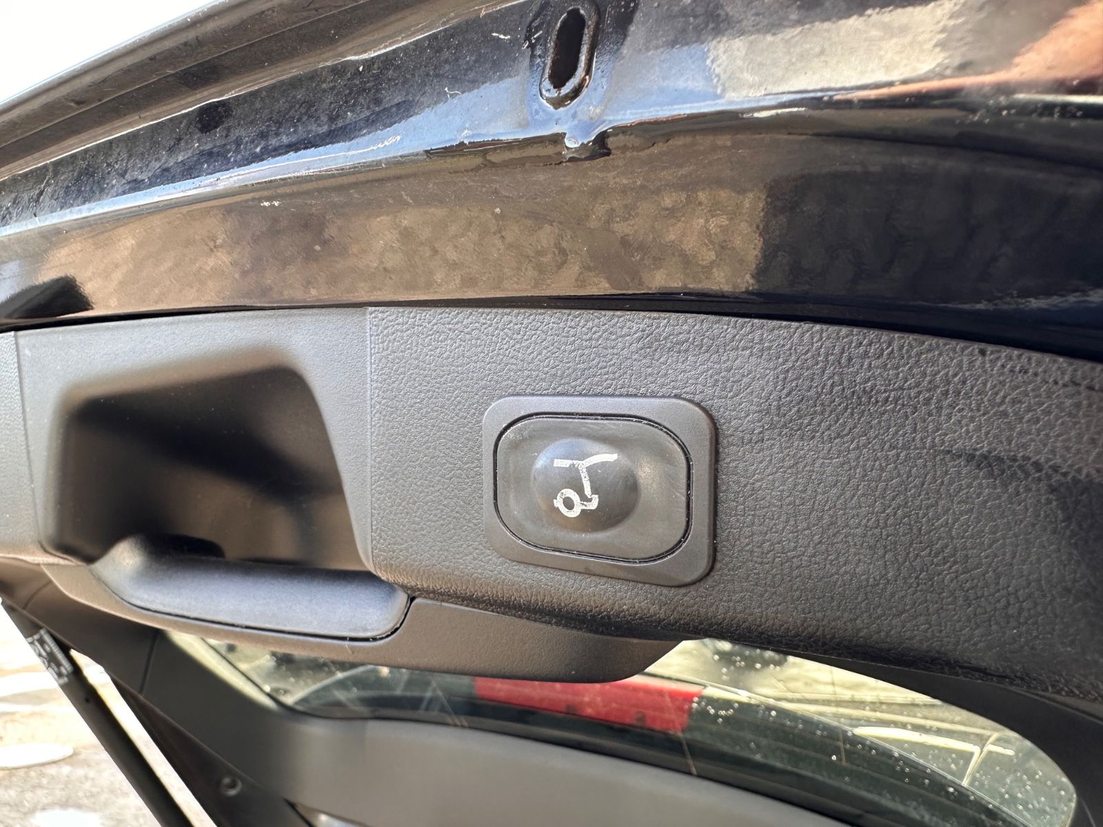 Fahrzeugabbildung Ford Focus Turnier ST-Line 1.5 EB ACC/eHeck/LED/Navi